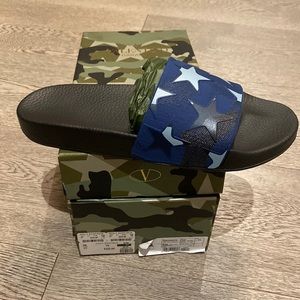 Brand New Valentino Slides!